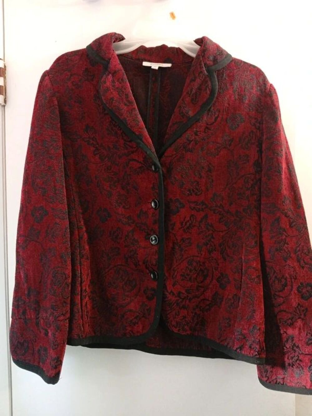 Ladies Dressbarn size 14 red and black jacket
